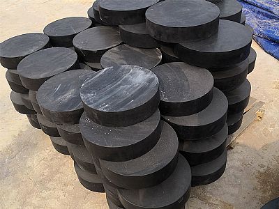 嘉陵区板式橡胶支座由若干层橡胶片与薄钢板经加压硫化